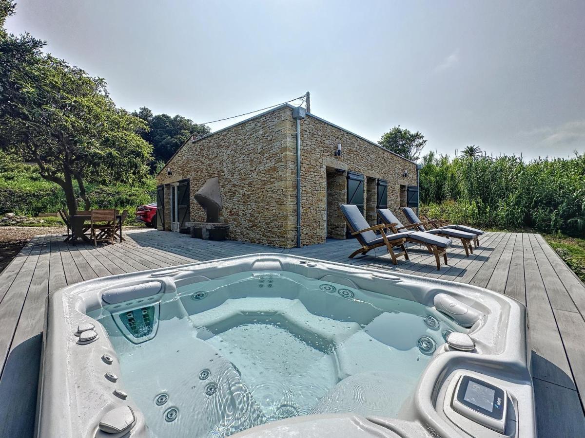 Villa 2 Chambres Avec Jacuzzi Bonifacio  Exterior foto